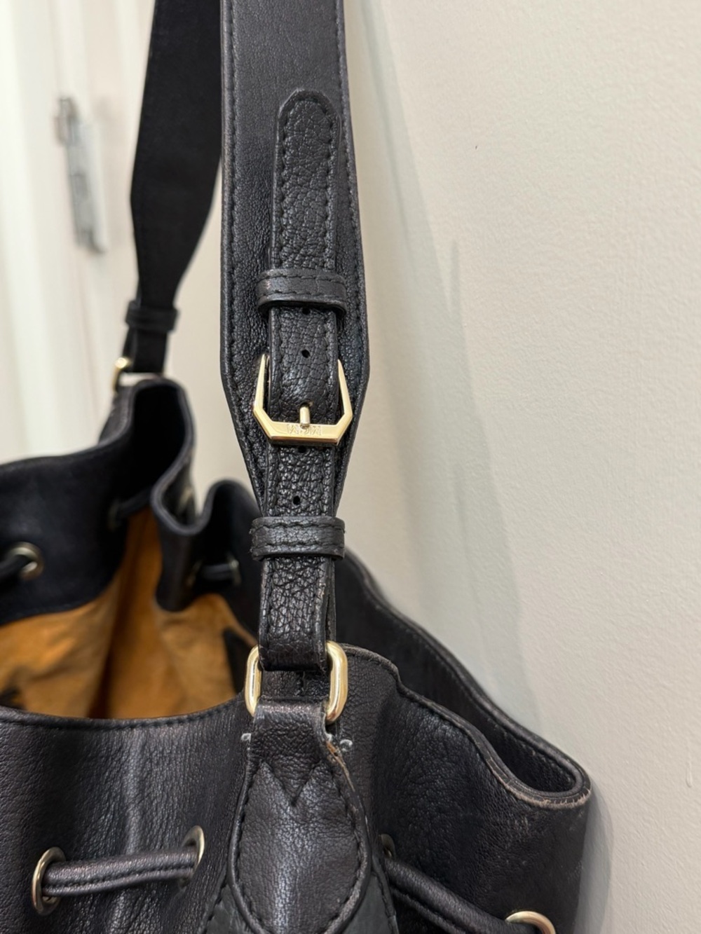MCM Black Leather Monogram Drawstring Hobo with Gold Hardware - Picture 8 of 15